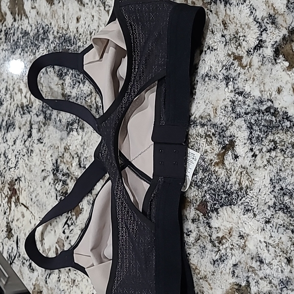 Lululemon Awake to Lace bra - Picture 4 of 4